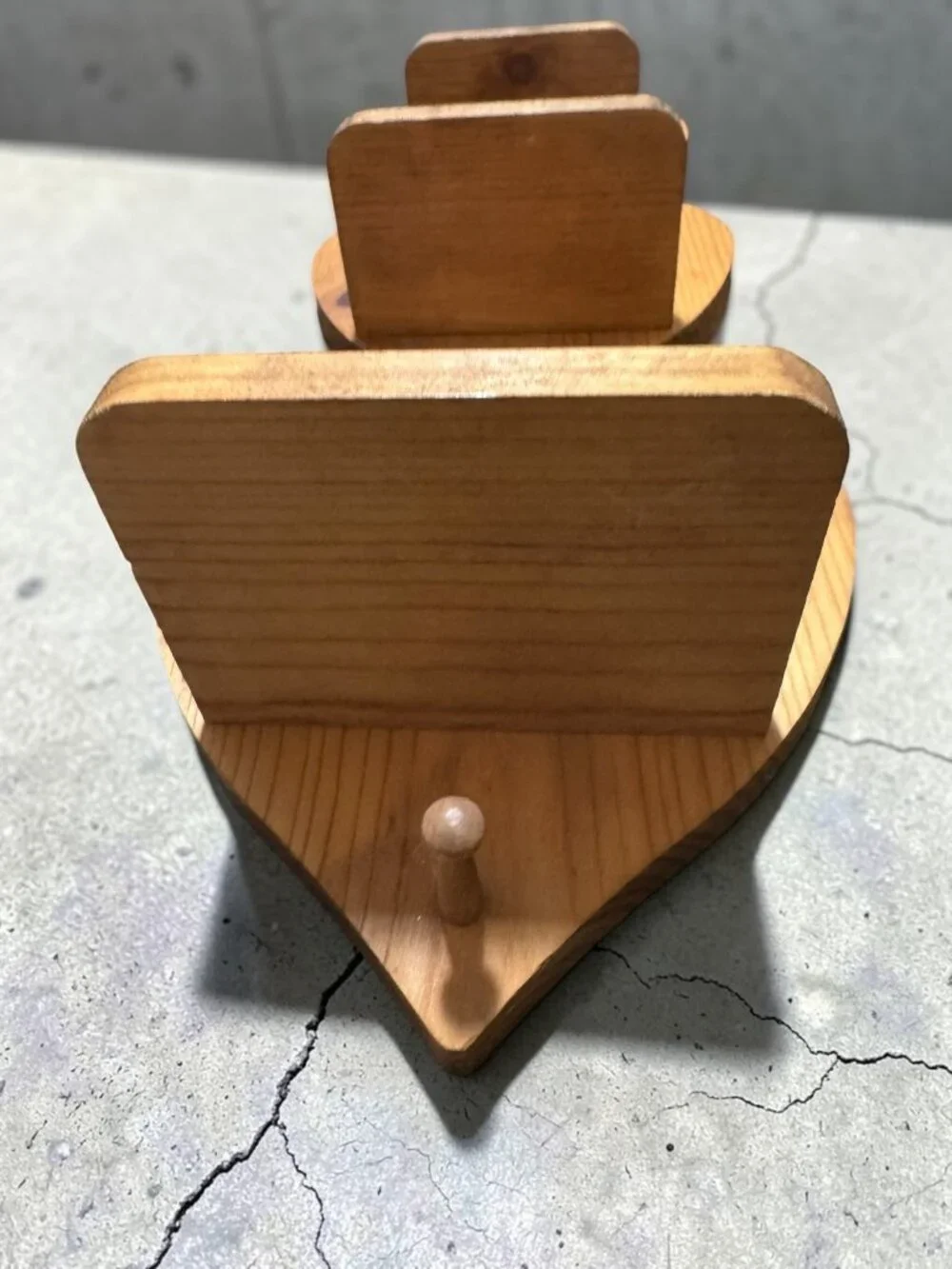 Home Interiors Heart-Shaped Wooden Wall Shelf With 3 Tiers & Bow Accent